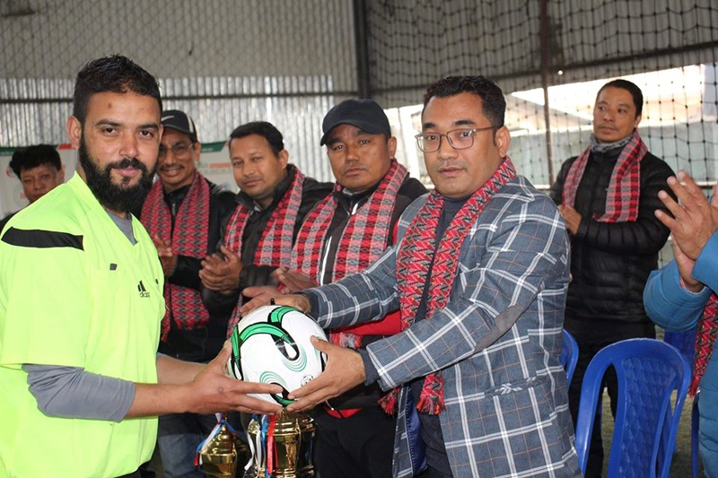 नयाँपाटी साकोसको स्थापना दिवसमा अन्तर विद्यालय फुटसल प्रतियोगिता 