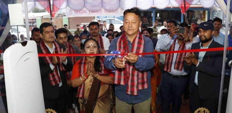 शिव शिखर सहकारीको १७ औं गार्डेनमार्ट चाउथेमा