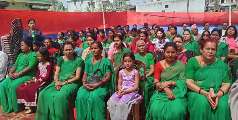 साना किसान कृषि सहकारीद्धारा स्थापना दिवसमा जेष्ठ सदस्यलाई सम्मान