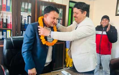 सहकारी महासंघमा महाप्रबन्धक थापाद्वारा पदभार ग्रहण
