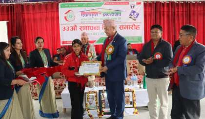 एकीकृत फ्रेण्डसिप साकोसको स्थापना दिवसमा सदस्यलाई सम्मान